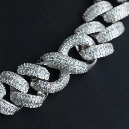 Custom Single-Letter Iced-Out Miami Cuban Chain – 30mm