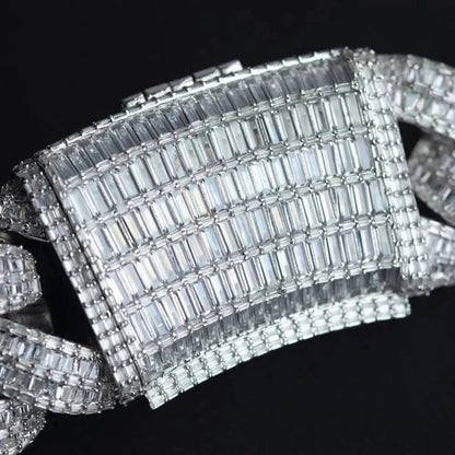 Custom Single-Letter Iced-Out Miami Cuban Chain – 30mm