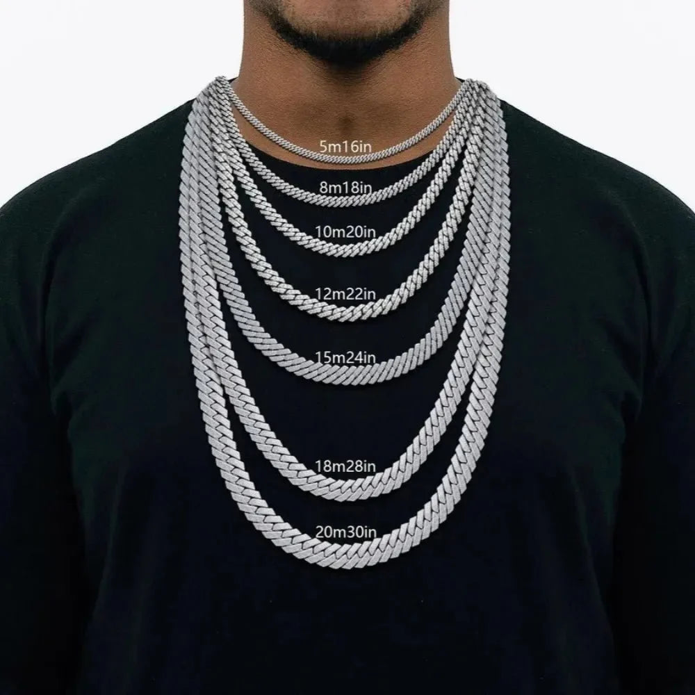 5A Prong Iced Cuban Link Chain in White Gold - 14mm