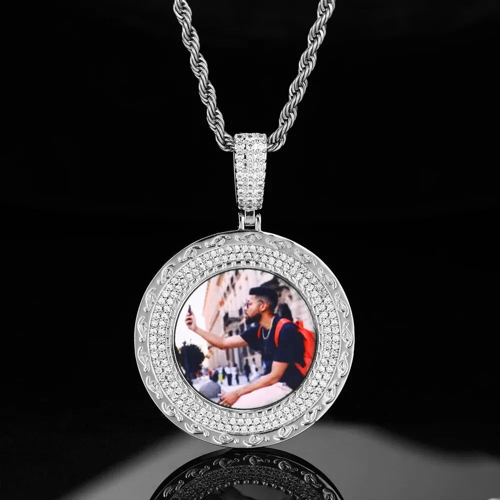 Elegant Classic Memory Custom Photo Round Pendant in Yellow Gold - 38mm