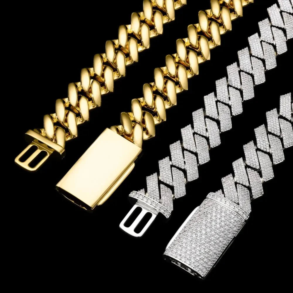 Full Iced-Out Rhombus Cuban Link Chain in White Gold - 20mm