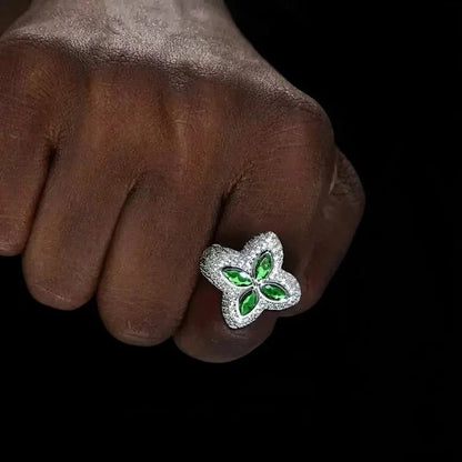 Iced Clover Rings in Yellow Diamond - 25mm