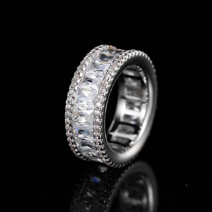 Mixed Pavé Triple Row T-Bar Ring in 18K Gold