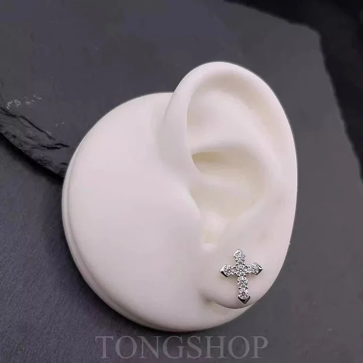 S925 VVS Moissanite Cross Stud Earrings