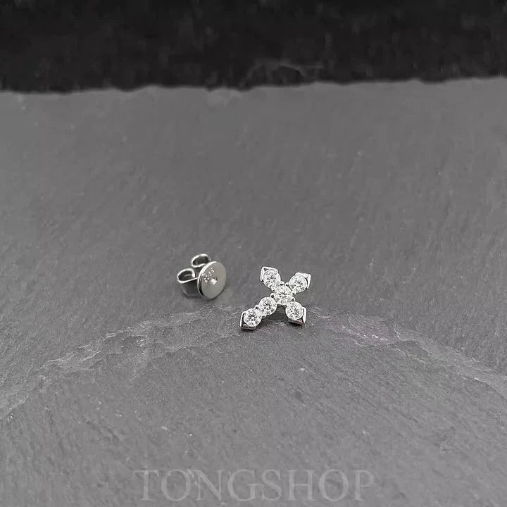 S925 VVS Moissanite Cross Stud Earrings