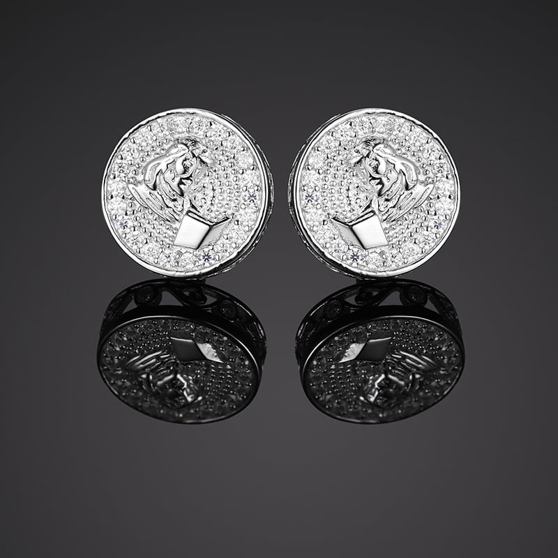 S925 VVS Round Moissanite Stud Earrings in 18K Gold Plating